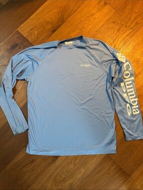 Columbia Men's Long-Sleeve, Sky Blue with Sleeve Logo